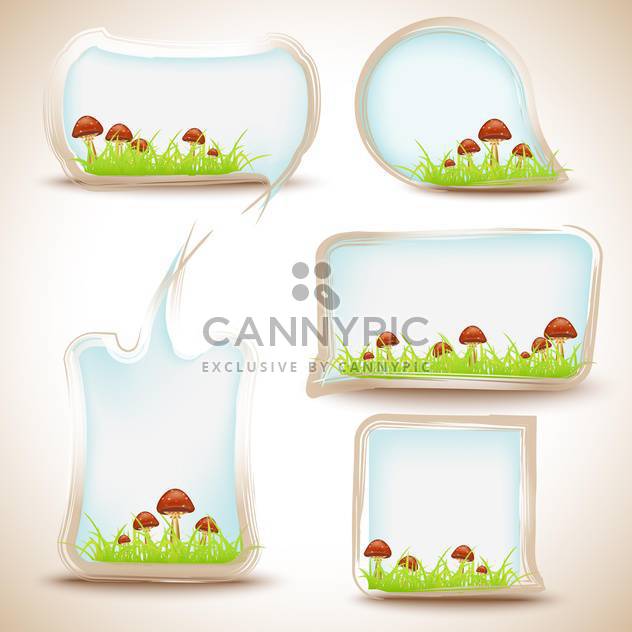 Vector set of speech bubbles with mushrooms in the grass - бесплатный vector #132294